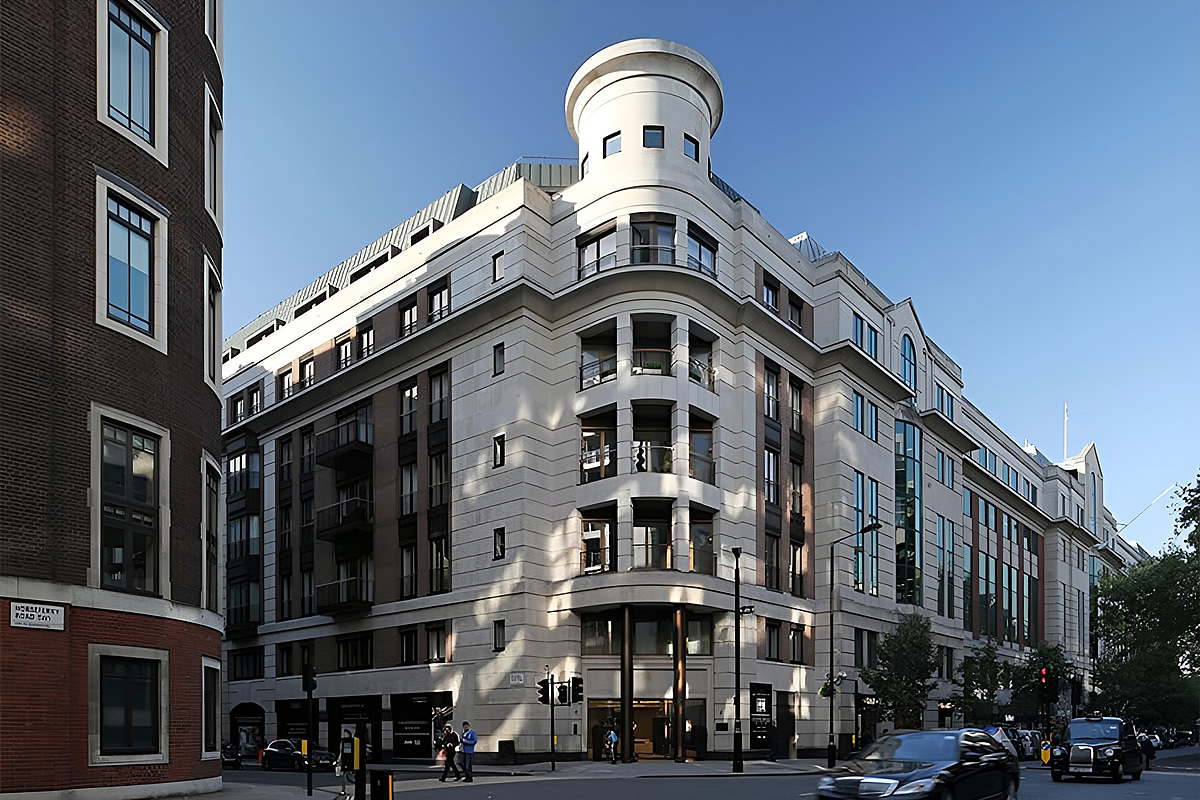 Barratt London – Great Minster East, Victoria, London